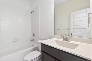 1752 Morningtide Ln NE, Atlanta, GA 30324 - Photo 10