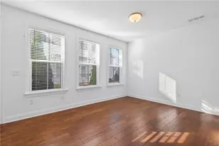 1752 Morningtide Ln NE, Atlanta, GA 30324 - Photo 8