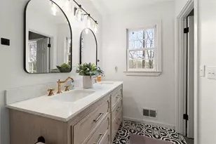 410 Riverlake Ct, Woodstock, GA 30188 - Photo 22