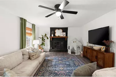 410 Riverlake Court, Woodstock, GA 30188 - Photo 6