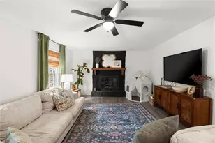 410 Riverlake Ct, Woodstock, GA 30188 - Photo 6