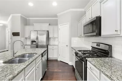 1925 Wheylon Drive, Lawrenceville, GA 30044 - Photo 12