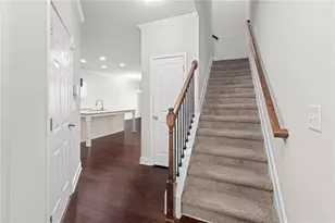 1925 Wheylon Dr, Lawrenceville, GA 30044 - Photo 4