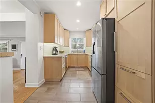 1394 N Druid Hills Rd NE, Brookhaven, GA 30319 - Photo 12