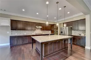 12095 Cameron Dr, Duluth, GA 30097 - Photo 16