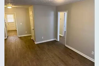 848 Wilson Circle SW, Marietta, GA 30064 - Photo 2