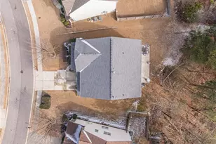 6821 Pierless Ave, Sugar Hill, GA 30518 - Photo 32