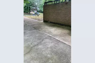 8265 Attleboro Drive, Jonesboro, GA 30238 - Photo 4