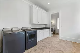 10190 Cedar Ridge Dr, Alpharetta, GA 30004 - Photo 10