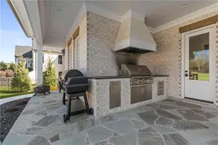 10190 Cedar Ridge Dr, Alpharetta, GA 30004 - Photo 36