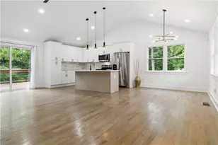 3435 Maplehurst Dr, Decatur, GA 30032 - Photo 4