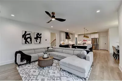 134 Spaulding Lane, Woodstock, GA 30188 - Photo 2