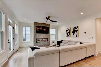 134 Spaulding Lane, Woodstock, GA 30188 - Photo 14