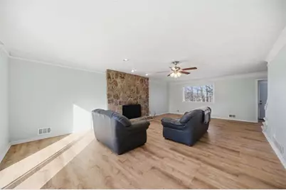 641 Field Cliff Drive, Stone Mountain, GA 30087 - Photo 10