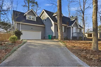 641 Field Cliff Drive, Stone Mountain, GA 30087 - Photo 2