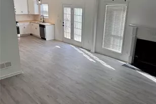 1048 Willowcrest Landing, Austell, GA 30168 - Photo 4