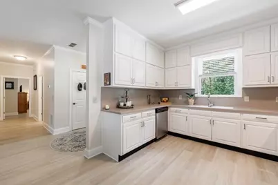 390 Alpine Drive, Roswell, GA 30075 - Photo 16