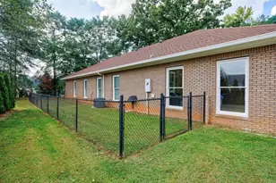 390 Alpine Dr, Roswell, GA 30075 - Photo 30