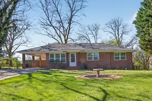 1705 Ridge St, Griffin, GA 30223 - Photo 2