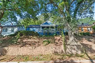 253 Lawton St SW, Atlanta, GA 30314 - Photo 2