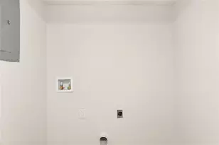 6404 Park Ave, Atlanta, GA 30342 - Photo 18