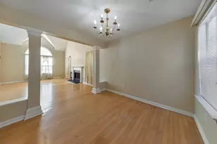 2025 Baramore Oaks Dr, Marietta, GA 30062 - Photo 8