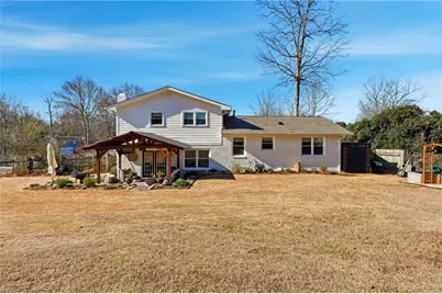 2871 Fontainebleau Drive, Dunwoody, GA 30360 - Photo 34