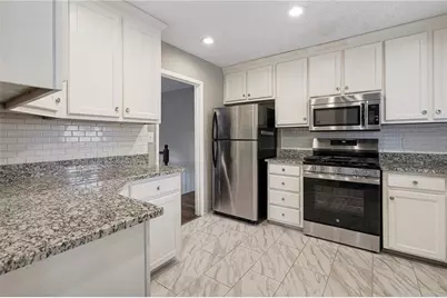 2632 Fairfield Drive SW, Marietta, GA 30064 - Photo 18