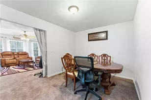 6535 Sevenoaks Dr, Tucker, GA 30084 - Photo 8