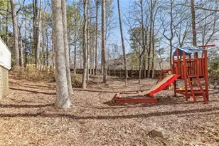 1427 Lafayette Ln, Marietta, GA 30068 - Photo 32