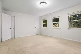 232 Peachtree Hollow Ct, Sandy Springs, GA 30328 - Photo 26