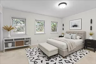 232 Peachtree Hollow Ct, Sandy Springs, GA 30328 - Photo 4