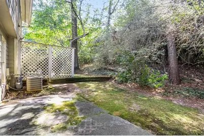 232 Peachtree Hollow Court, Sandy Springs, GA 30328 - Photo 28