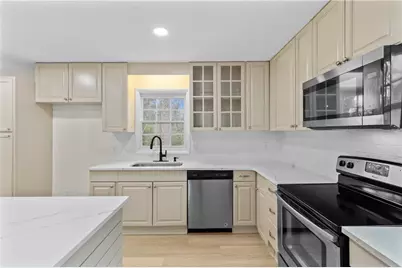 2347 Greenway Drive, Decatur, GA 30035 - Photo 12