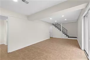 2347 Greenway Dr, Decatur, GA 30035 - Photo 24