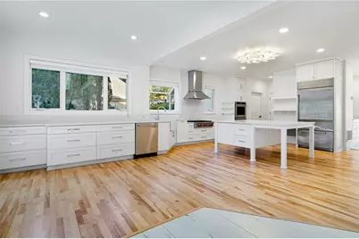 4 Vale Close NE, Atlanta, GA 30324 - Photo 8