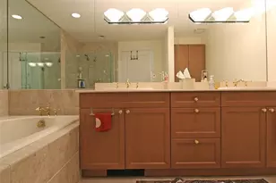 700 Park Regency Pl NE, Atlanta, GA 30326 - Photo 14