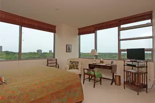 700 Park Regency Pl NE, Atlanta, GA 30326 - Photo 12