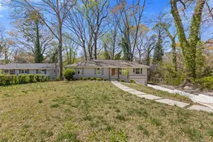 2779 Horse Shoe Dr, Atlanta, GA 30316 - Photo 2