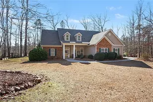 997 Dolly Nixon Rd, Senoia, GA 30276 - Photo 2