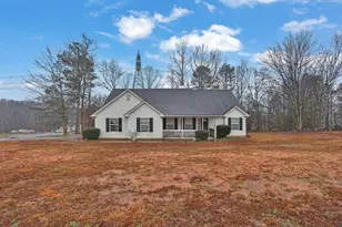 3454 Coach Ct, Gainesville, GA 30507 - Photo 2