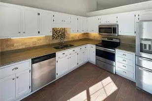 180 Honeysuckle Dr SE, Calhoun, GA 30701 - Photo 6