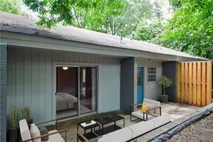 326 Mathews Ave, Atlanta, GA 30307 - Photo 8