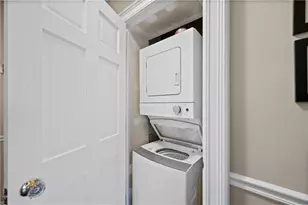 198 Ponce De Leon Ave NE, Atlanta, GA 30308 - Photo 14