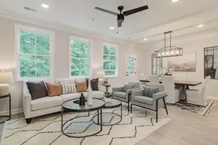 204 Dahlia Dr, Woodstock, GA 30188 - Photo 4