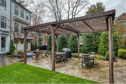 4437 Buckley Way NE, Atlanta, GA 30342 - Photo 38