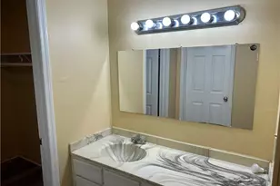 8560 Creekwood Way, Jonesboro, GA 30238 - Photo 6