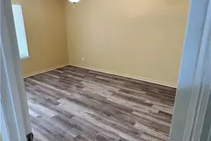 8560 Creekwood Way, Jonesboro, GA 30238 - Photo 10