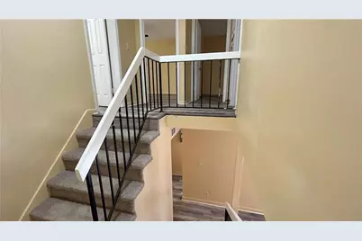 8560 Creekwood Way, Jonesboro, GA 30238 - Photo 22