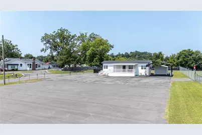 2213 Cleveland Highway, Dalton, GA 30721 - Photo 14